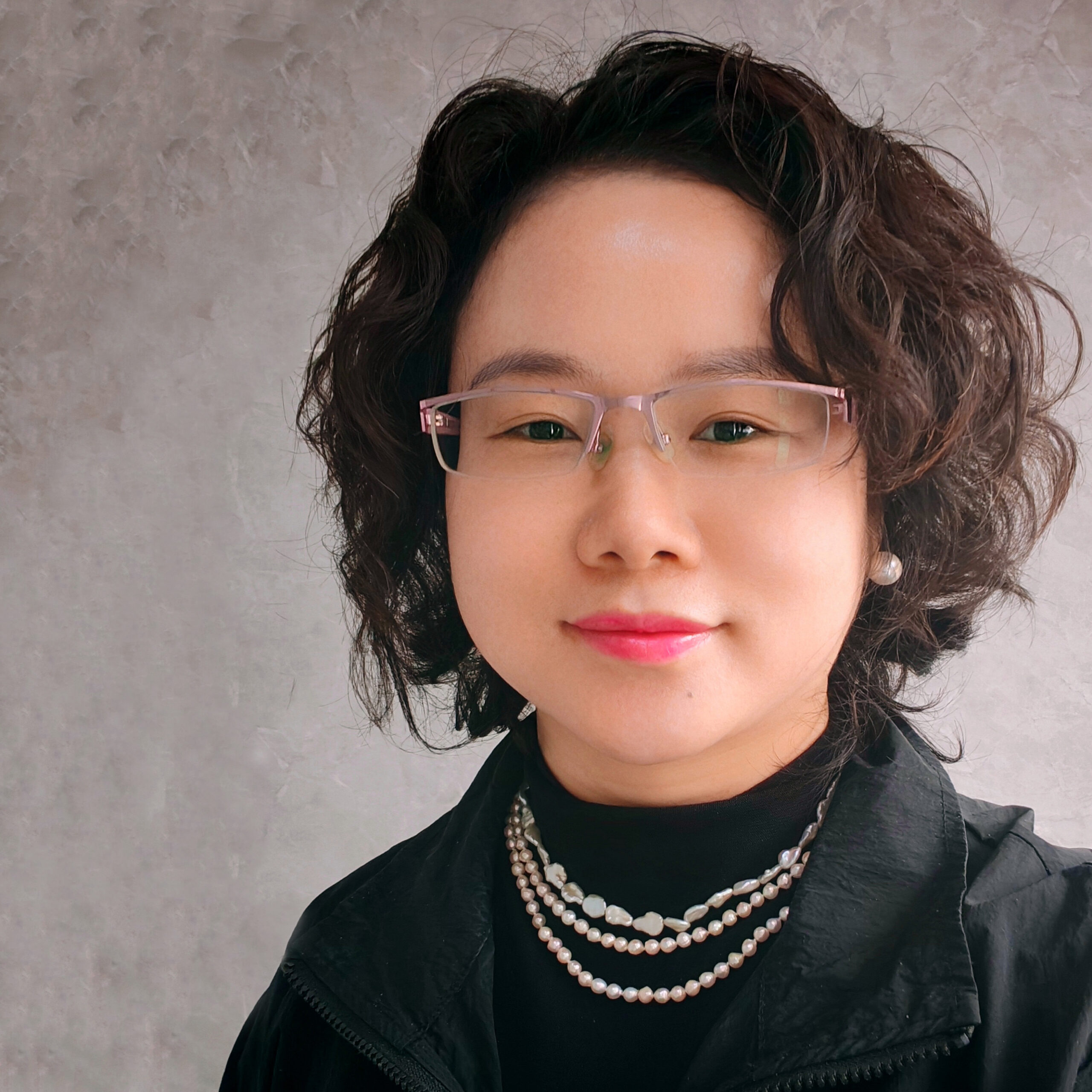 Joanne Fu, Sales Manager at Lush Trees Tech