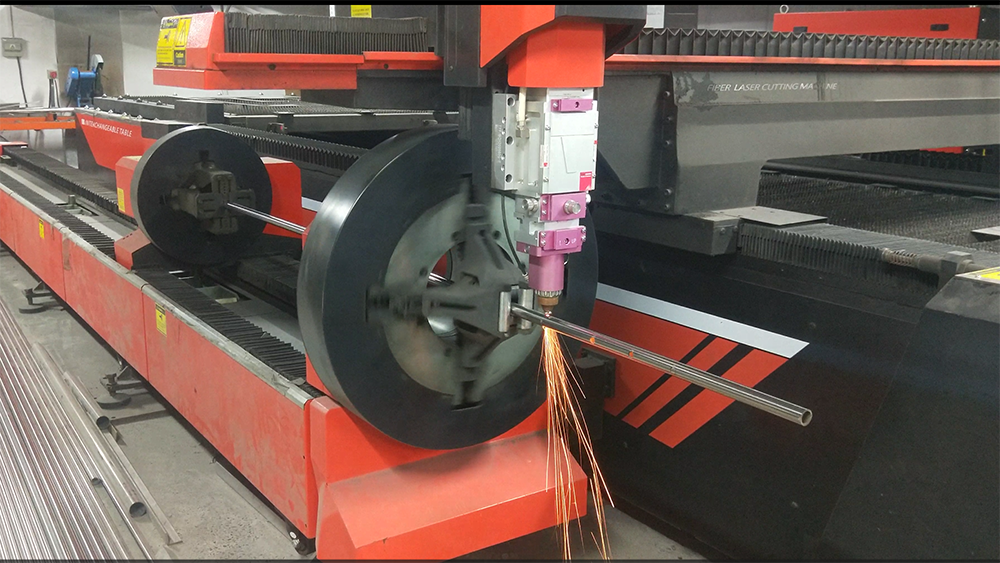 Laser cutting equipment preparing stainless steel components