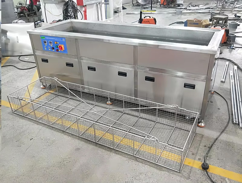 Industrial Ultrasonic Cleaner Single Tank 643L Engine Block Parts Washer - Image 5
