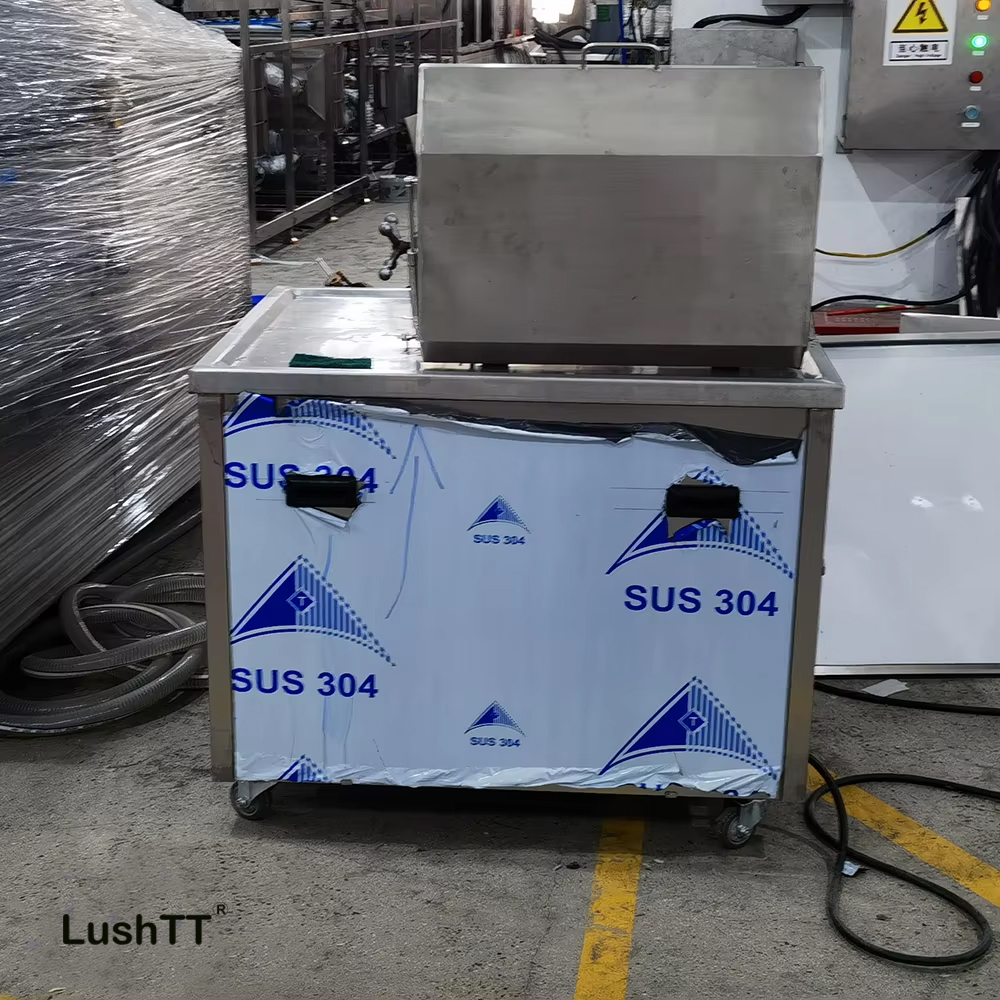 Precision Hardware Plastic Molds Ultrasonic Electrolysis Mold Cleaning Machine 52L - Image 4