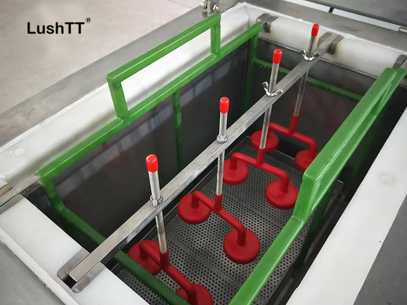 Precision Hardware Plastic Molds Ultrasonic Electrolysis Mold Cleaning Machine 52L - Image 6