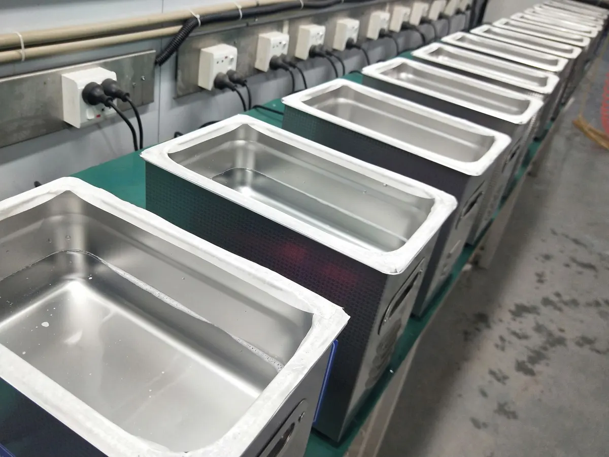 Produktionslinie für Tisch-Ultraschallreiniger